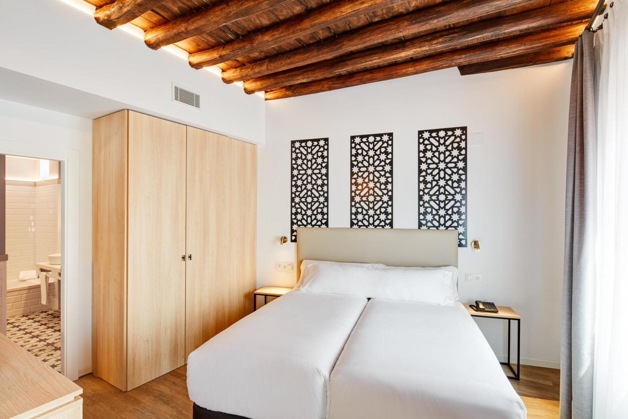 Sercotel Granada Suites Eksteriør billede