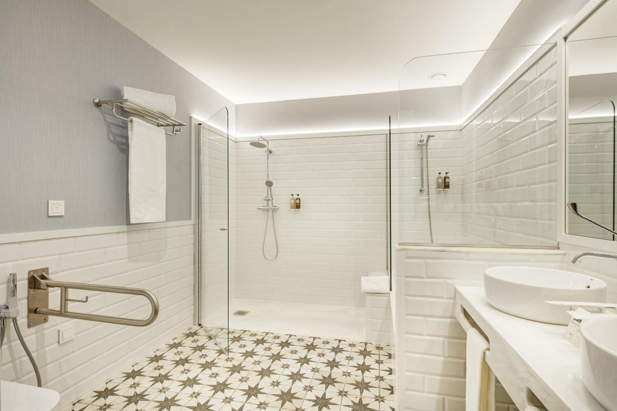 Sercotel Granada Suites Eksteriør billede
