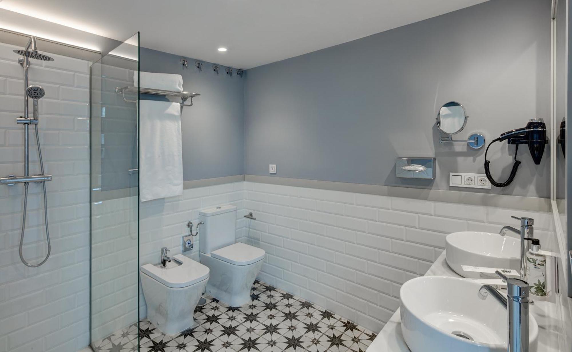 Sercotel Granada Suites Eksteriør billede
